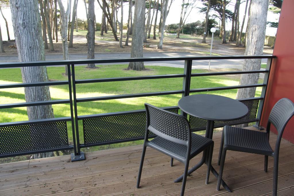 Hotel-Club Et Locations Domaine De Port Aux Rocs לה קרואסיק מראה חיצוני תמונה