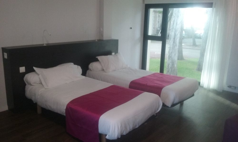 Hotel-Club Et Locations Domaine De Port Aux Rocs לה קרואסיק מראה חיצוני תמונה