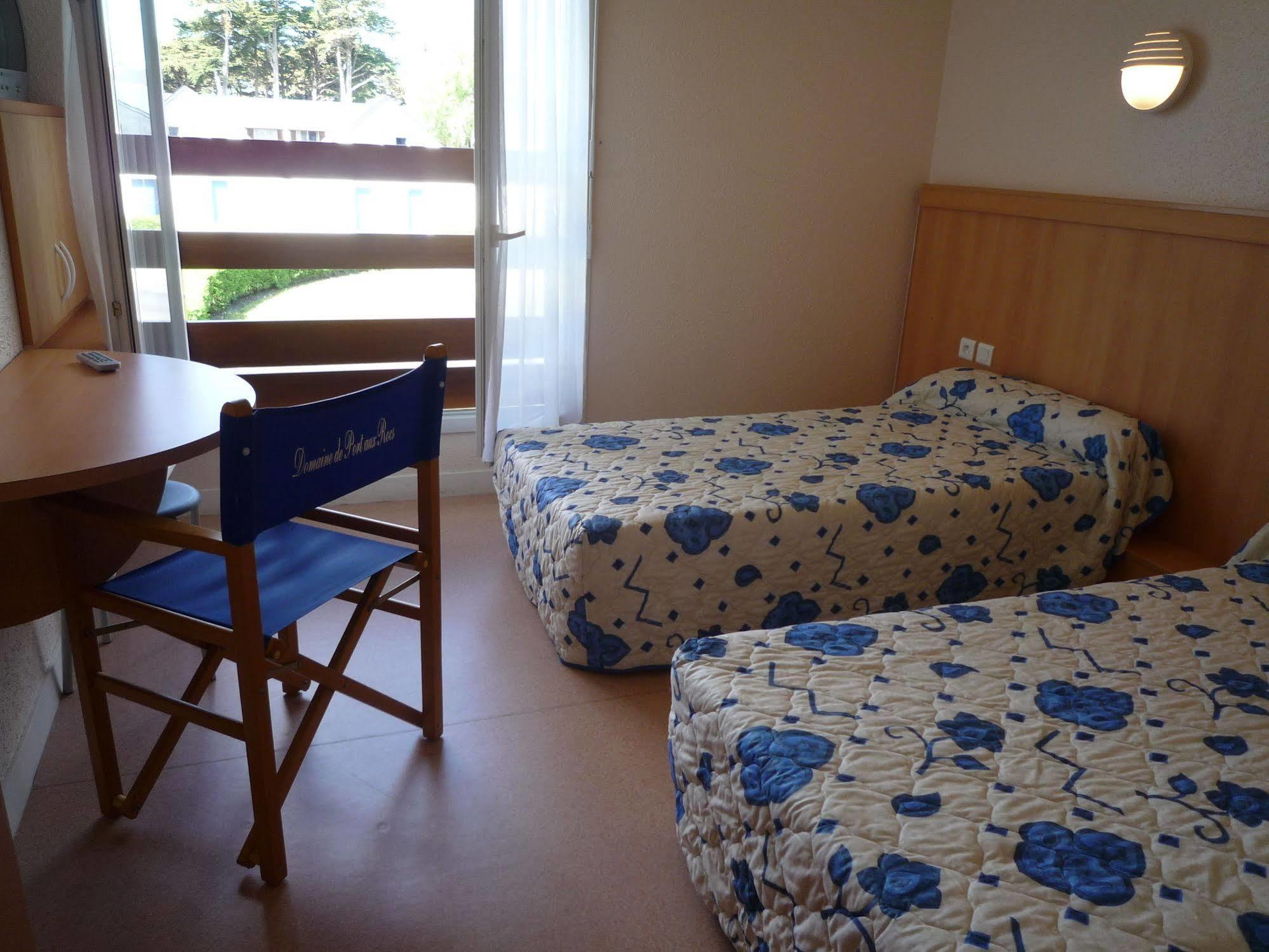 Hotel-Club Et Locations Domaine De Port Aux Rocs לה קרואסיק מראה חיצוני תמונה